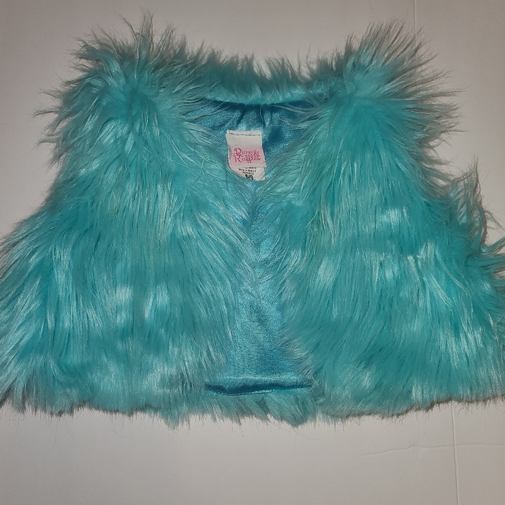 Ricrac & Ruffles fur vest 6/9 months